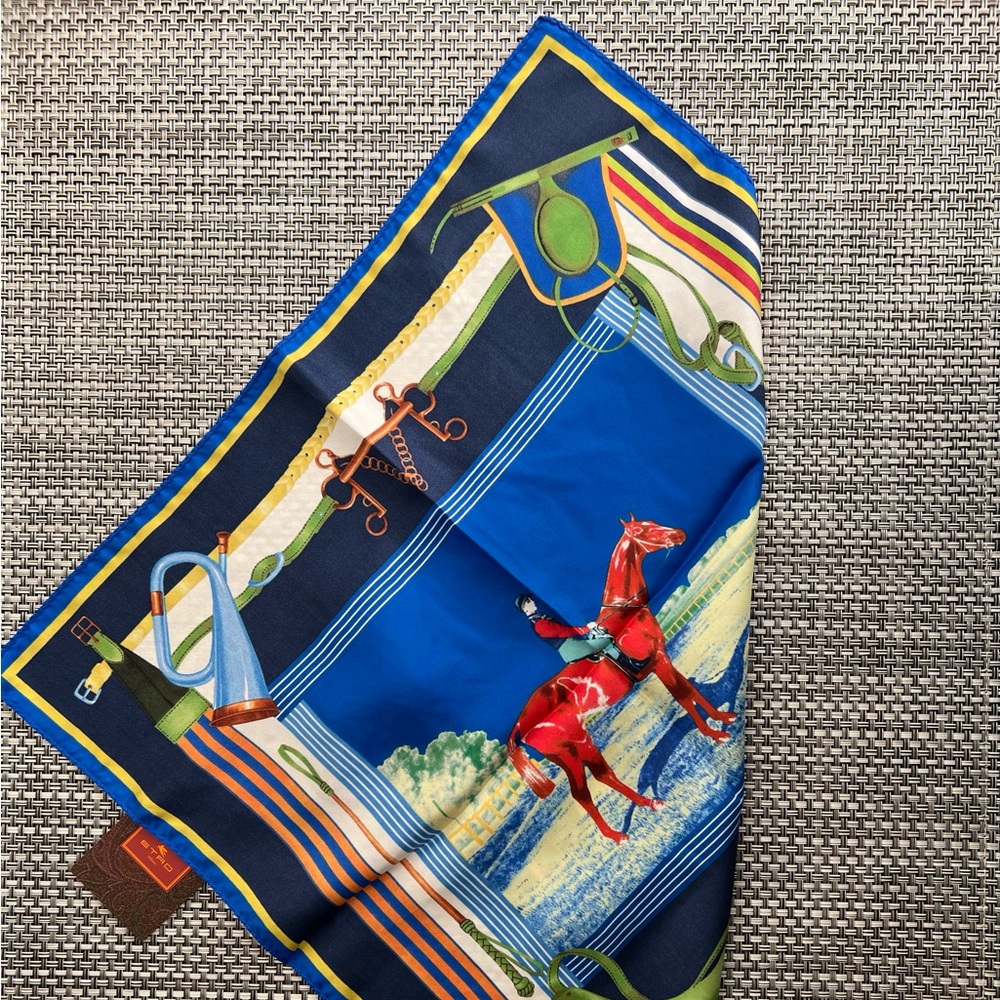 New Women’s “ETRO” Square Silk Scarf - Picture 5 of 6
